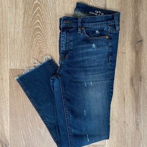 J. Crew distressed raw hem crop jeans like new